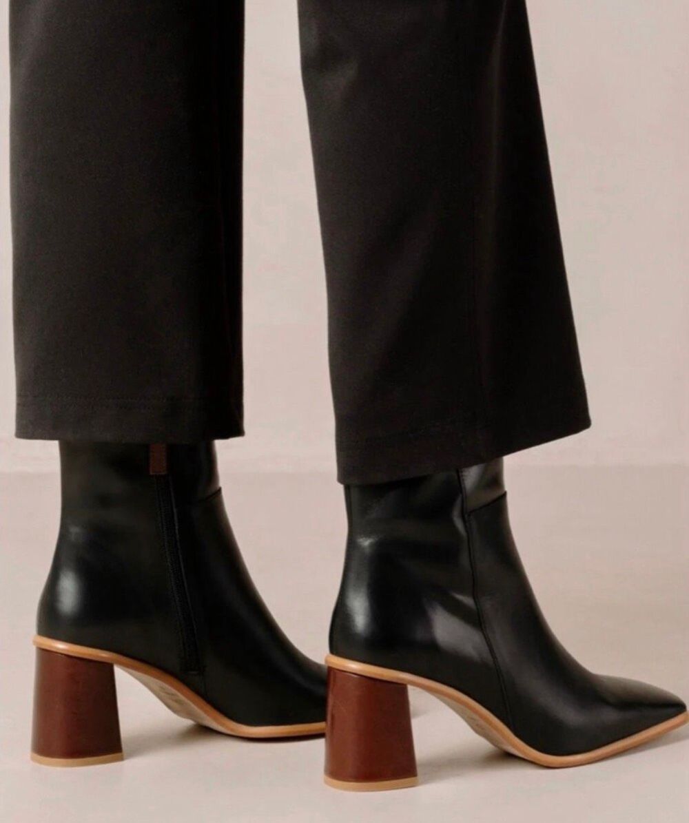 Alohas West Vintage Black Leather Boots 39 - Picture 2 of 11